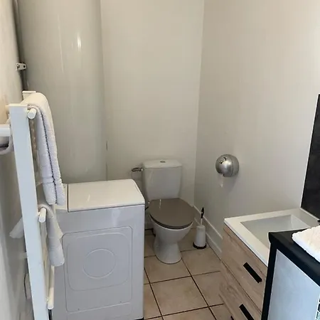 2 A Apartment Croix