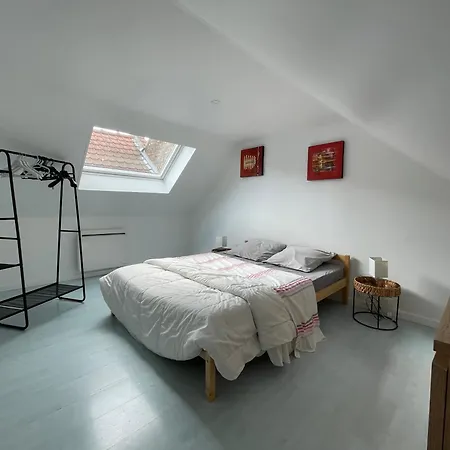 Apartment 2 A Croix
