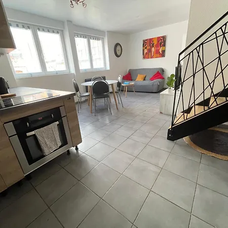 Apartment 2 A *